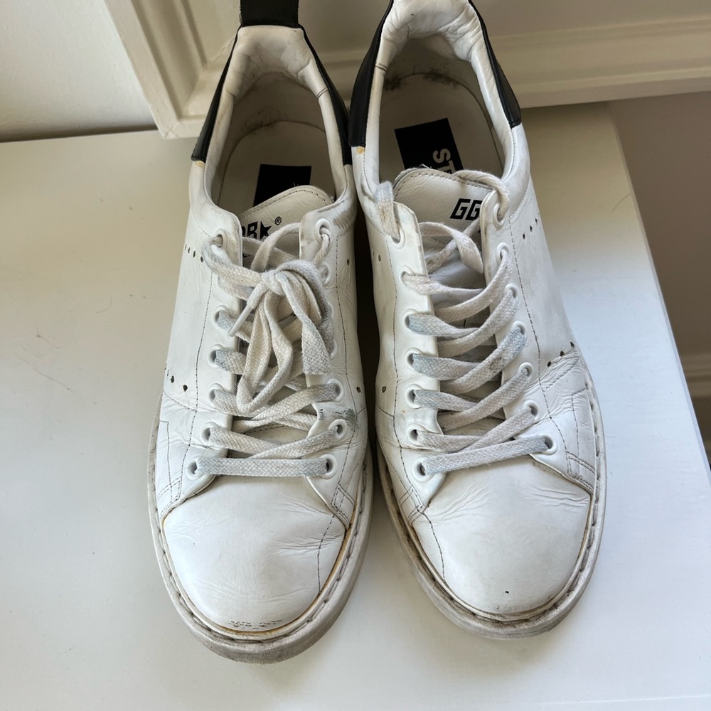 Golden goose deluxe brand starter sneaker size 8 or 38